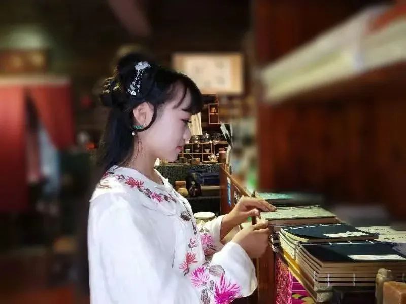 【404文库】独家人物｜李田田未婚夫有话说：希望李田田尽快回家